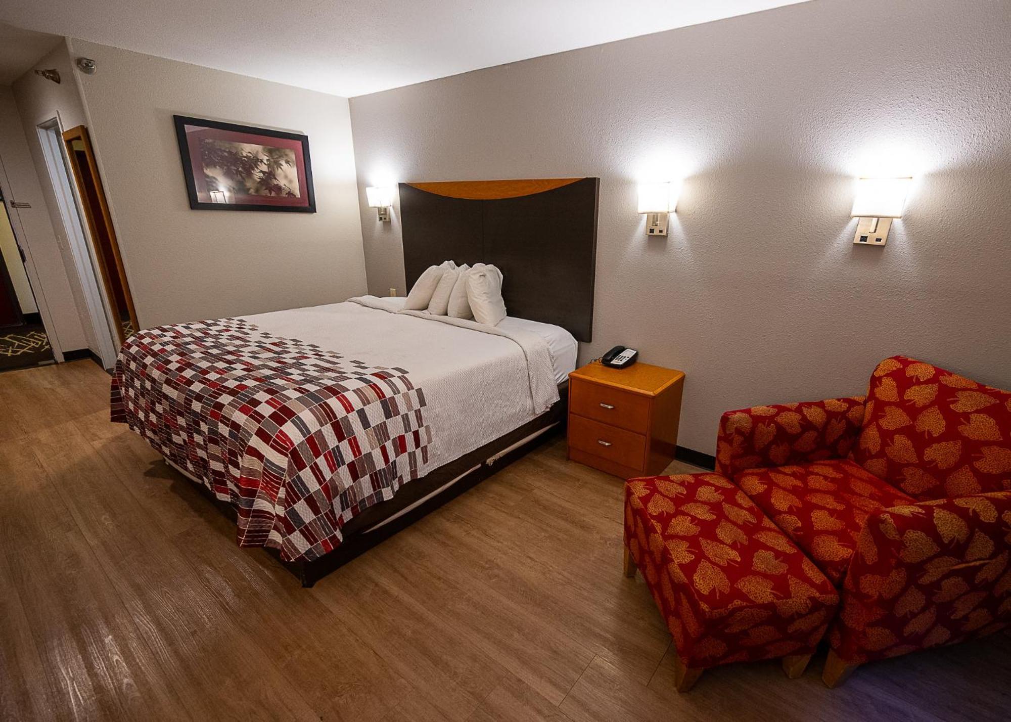 Red Roof Inn & Suites Danville, Il Bagian luar foto