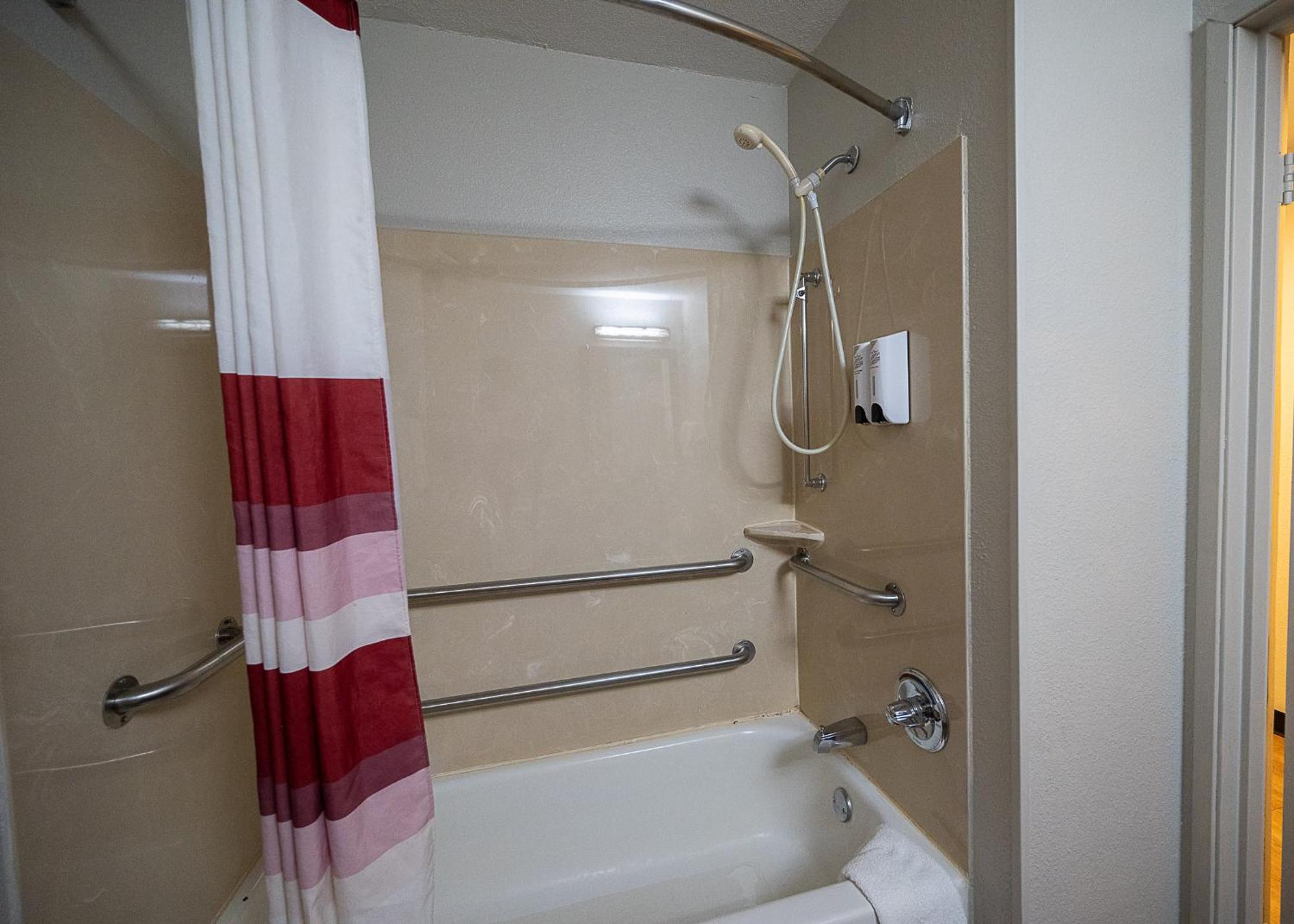 Red Roof Inn & Suites Danville, Il Bagian luar foto