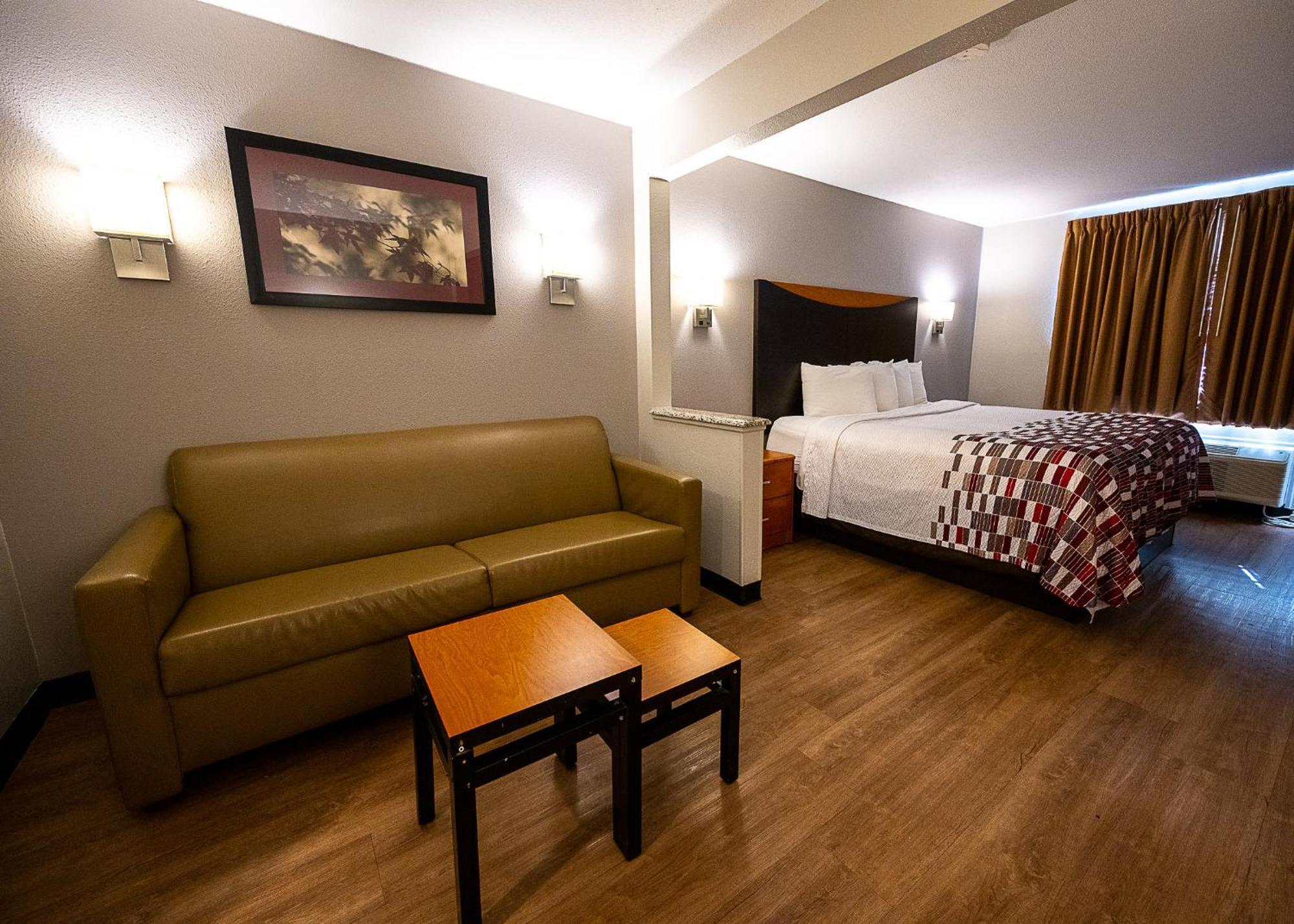 Red Roof Inn & Suites Danville, Il Bagian luar foto